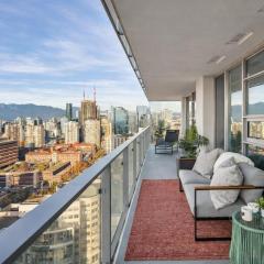 Downtown 2-Bedroom Apartment with Beautiful City Views