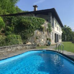 La Civetta by Fewotessin