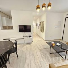 Contemporary Haven of La Marsa S 22