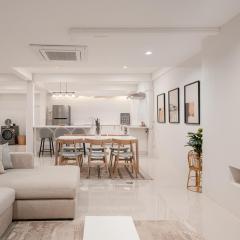 Dokki House I 4BR 3BA I BTS Bearing I Netflix