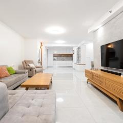 Spacious Family Luxury Getaway