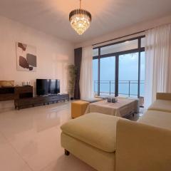 GYDEN STAYCATION PARTY HOME #Regalia Park Forest City for 15 Pax