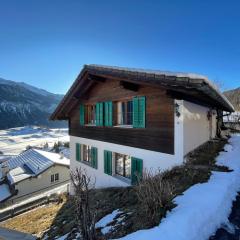 Sunny Appartement with a beautiful view in Alvaneu Dorf