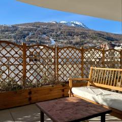 Bright apartment in the heart of Briançon