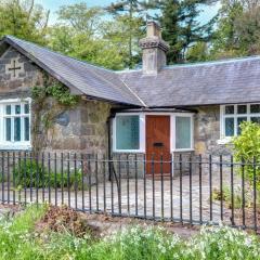 2 Bed in Pwllheli oc-wag560