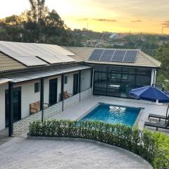 Recanto em Atibaia - piscina aquecida, linda vista