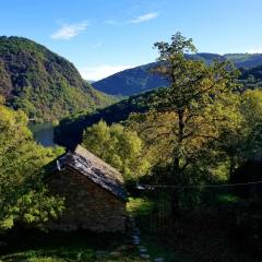 Gîte Aveyron avec vue rivière, proche Albi