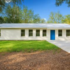 Blue Door's Residence between Disney and Tampa