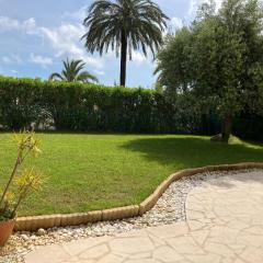 Beautiful 3 bedroom apartment with nice garden