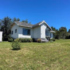 Acogedora casa frente al lago