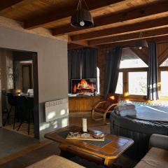 Krivaja River Retreat - Jacuzzi, Pool and Basketball