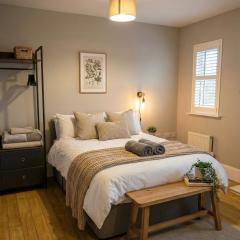 4br 2bath Home In Colchester Perfect For Big Group