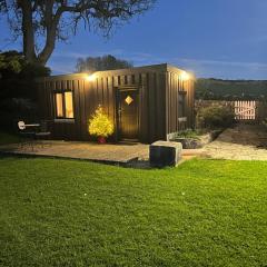 Thors Cave Cabin, Peak District