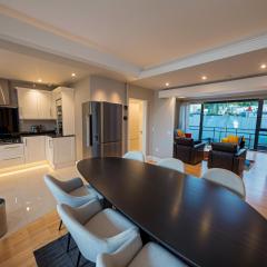 Spacious 3-Bed Apartment in Dulwich, Parking, Ideal for Families