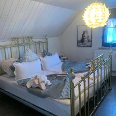 Casa Wellness am Wald 140 qm Bed & Breakfast & Wellness