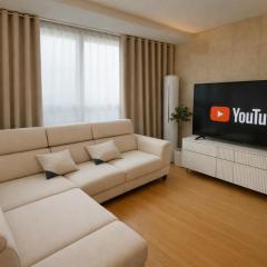 3BR 60m2 APT 6people, 2min to Chungjeongno subway