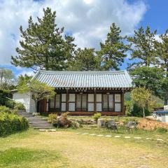 설아다원 한옥스테이