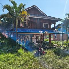 Ripples Guesthouse and Sky Bar