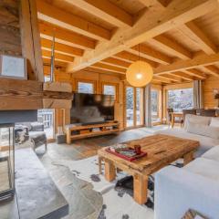 Alpine Luxury Chalet Pool & Jacuzzi