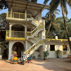 Riverside, The European Homestay 1 and 2! Luxury and Value in Goa's delightful location