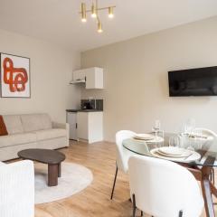 Elegant, fully-equipped, air-conditioned accommodation