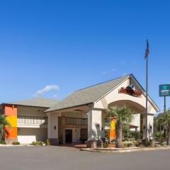 Howard Johnson by Wyndham Savannah GA