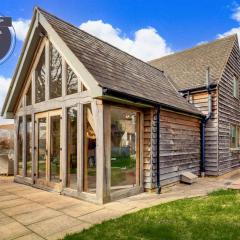 Hiron's Piece - with Hot Tub