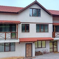 Къща за гости Зорница