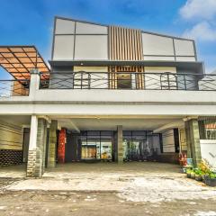 Hotel O near Ciputra World Surabaya formerly Darmo Residence