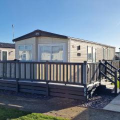 Da-Ve-Ju, West Sands Holiday Park, Selsey