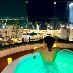Domenéa Skyline Jacuzzi Retreat