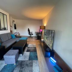 Le Bezonnais - 4prsn - Proche Paris - Jardin