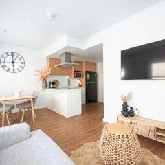 Magill Boho Retreat - 2BR with free parking