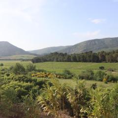 Mobile home pour un sejour unique en pleine nature au milieu des Corbieres