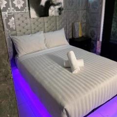 Beach Walk Resort Private Spa, Garden, Sleeps 7