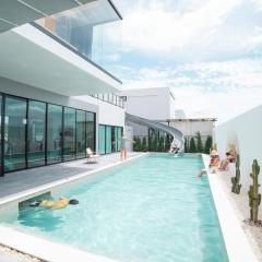 The Moon Huahin Pool Villa