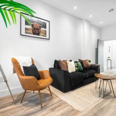 Cozy 1 Bed Apartment - Street Parking - Wi-Fi Netflix 49AGH