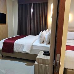 Sunflower Hotel Syariah near Juanda Airport