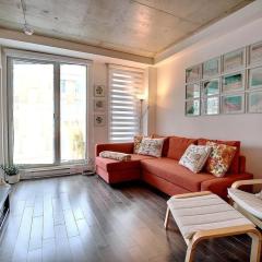 Stunning 1BR Condo with Balcony in Heart of MTL