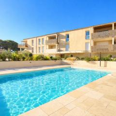Appartement climatisé avec piscine et parking à Uzès