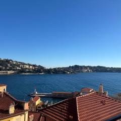 Excellent location - Sea Views