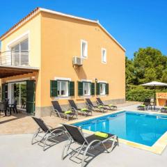 Villa Datil by Villa Plus