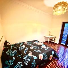 Luxury Private Room in Central Lisbon Arroios Near metro and All access