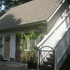 Nesting Ravens cottage