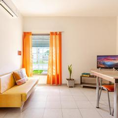 Departamentos Brown -WiFi 100 MB - Cochera - Parrilla - Aire - TV Cable