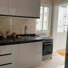 Appartement moderne et bien aménagé, à 3 minutes à pied du grand stade de Tanger