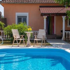 Ko ute Villa for a Family Holiday