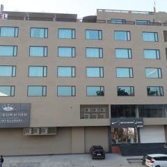 Hotel The Crown Inn Jhunjhunu