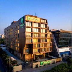 Holiday Inn Kolkata Airport by IHG