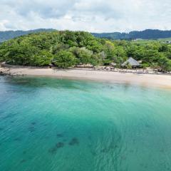 Relax Bay Beach Resort